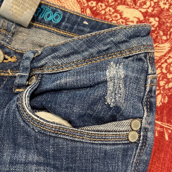 Limited Too super low 14 slim distressed jeans 💕 - Picture 7 of 10